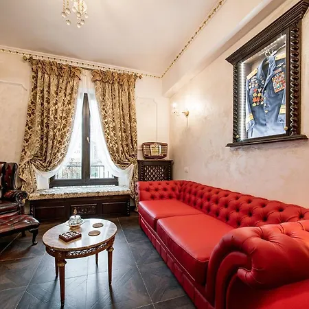 Private Museum Apartment With Antique Decor Bucureşti Exterior foto