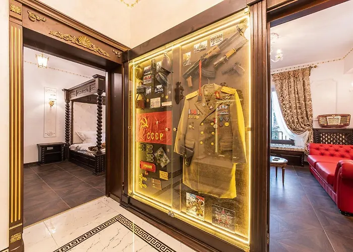 Private Museum Apartment With Antique Decor