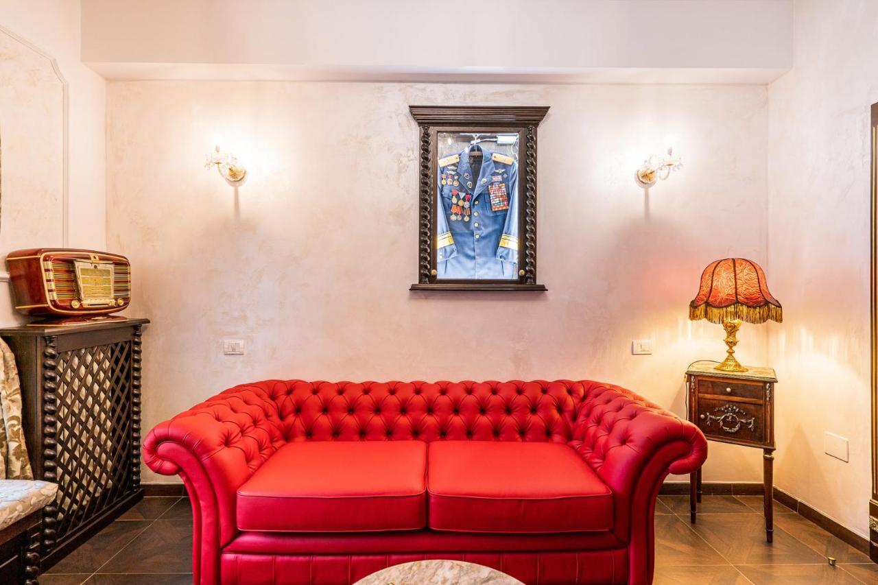 Private Museum With Antique Decor